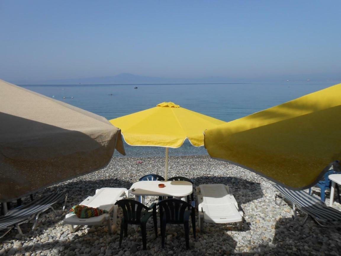 Horizon Aktaion Aparthotel Kalamata Exterior foto